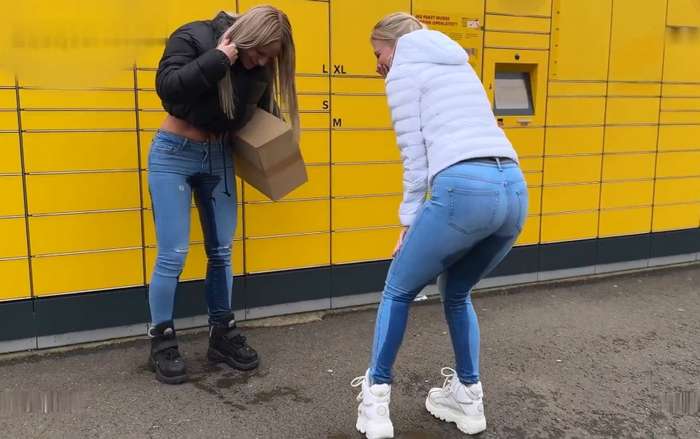 Lara Cu Jeans Piss Girls Publicly Pissed At The Parcel Station